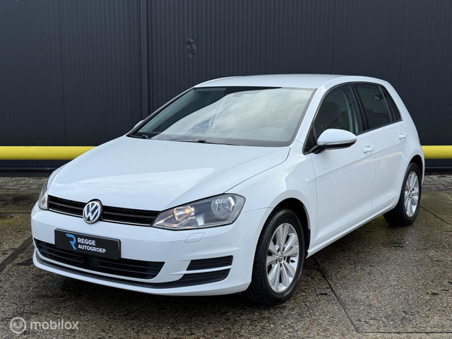 Volkswagen Golf - 1.2 TSI Connected Series CRUISE