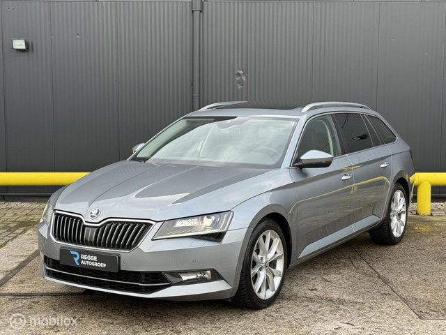 Škoda Superb - Combi 2.0 TSI 4x4 Style PANODAK | BOMVOL