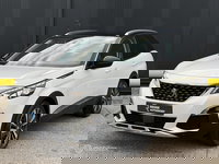 Peugeot 3008 - 1.2 PureTech Allure DISTRIBUTIERIEM NIEUW!