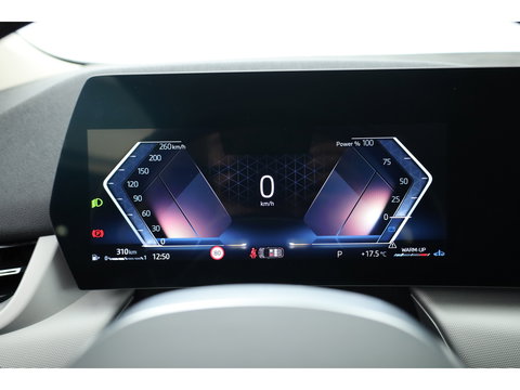 BMW 2 Serie Active Tourer 218i | Navi | All Seasons | Camera | Apple CarPlay | LED | Stoelverw. | Cruise Ctrl.