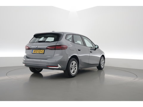 BMW 2 Serie Active Tourer 218i | Navi | All Seasons | Camera | Apple CarPlay | LED | Stoelverw. | Cruise Ctrl.