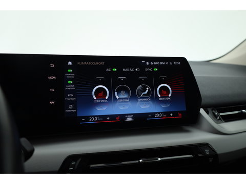 BMW 2 Serie Active Tourer 218i | Navi | All Seasons | Camera | Apple CarPlay | LED | Stoelverw. | Cruise Ctrl.