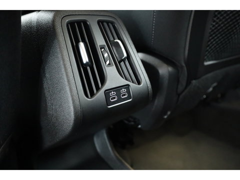 BMW 2 Serie Active Tourer 218i | Navi | All Seasons | Camera | Apple CarPlay | LED | Stoelverw. | Cruise Ctrl.