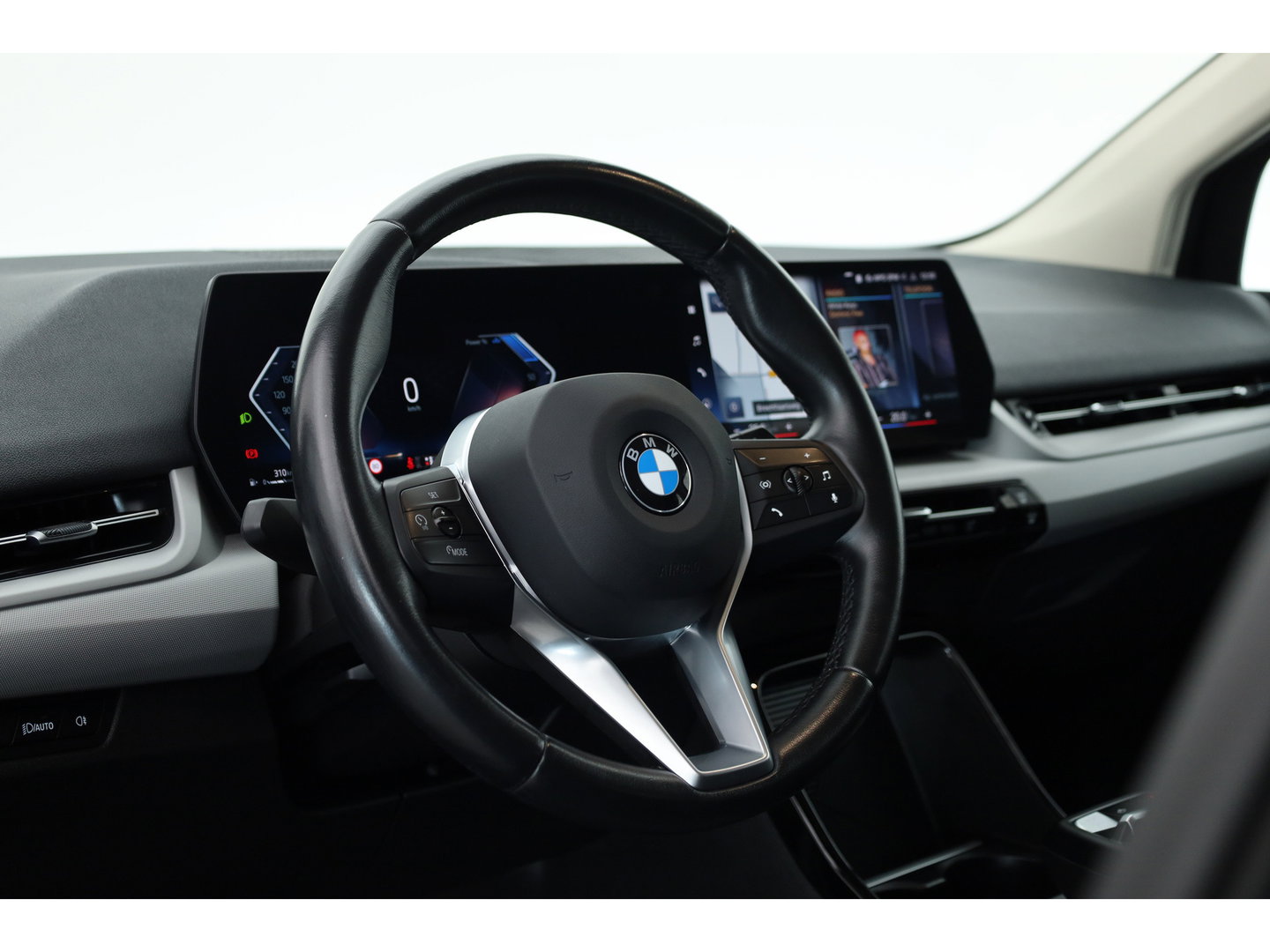 BMW 2 Serie Active Tourer 218i | Navi | All Seasons | Camera | Apple CarPlay | LED | Stoelverw. | Cruise Ctrl.