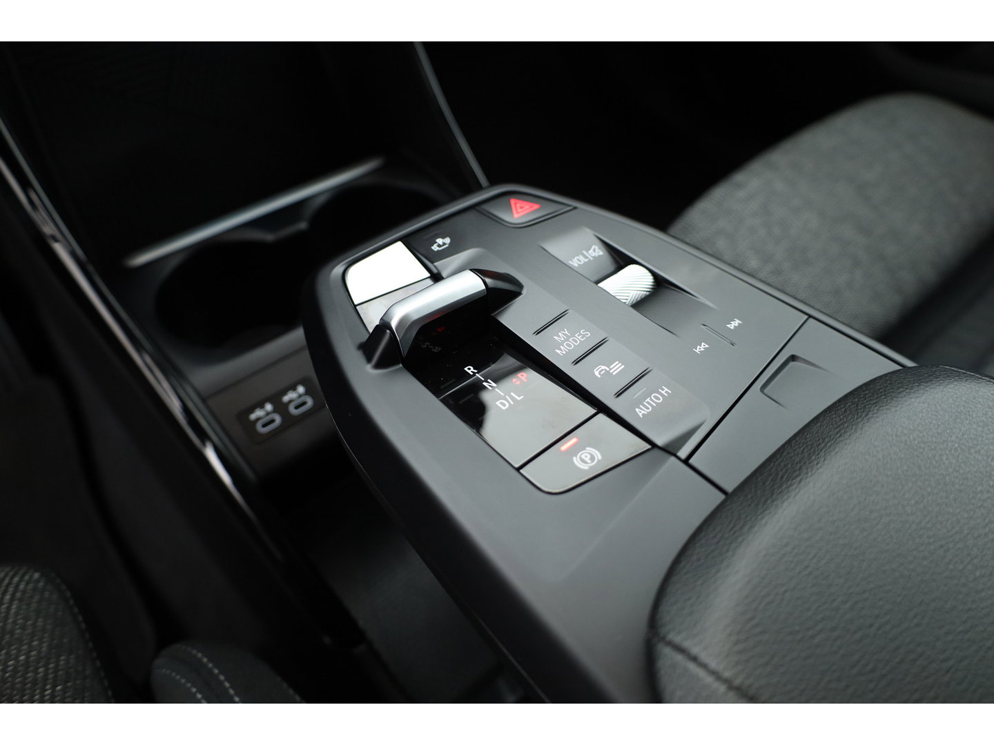 BMW 2 Serie Active Tourer 218i | Navi | All Seasons | Camera | Apple CarPlay | LED | Stoelverw. | Cruise Ctrl.