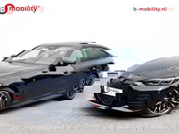 BMW i4 - M50 544Pk High Executive 84 kWh Elektrisch verstelbare stoelen | Trekhaak 1600kg | Schuif/Kanteldak | Driving Assistant Professional | Harman Kardon Sound System | Head Up Display | Verwarmbaar stuurwiel | Interieurlijsten Carbon Fibre | Parking Assist.