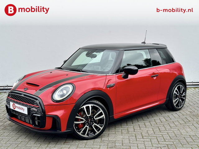 MINI Cooper - 2.0 John Cooper Works 232PK JCW Pack Head-Up Display | Adaptive Cruise | Adaptief Onderstel | Stuur/Stoelverwarming | Comfort Access | Achteruitrijcamera
