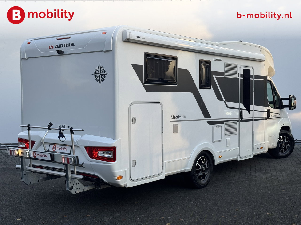 Adria MATRIX 670 SL Lengtebedden Bj.2021