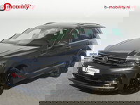 Volkswagen Tiguan - 1.4 TSI R-Line Business Automaat Trekhaak 1800kg | Panoramadak | Leer | Camera | Apple CarPlay