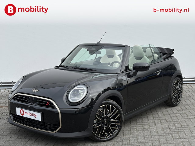 MINI Cooper S Cabrio - 2.0 Favoured XL Adaptive Cruise Control | 360 Camera | Massagestoel | Stuur/Stoelverwarming | DAB Audio