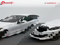 BMW 1 Serie - 118i High Executive M-Sport Elektrische Stoelen | Trekhaak | Achteruitrijcamera | Hifi | DAB Audio