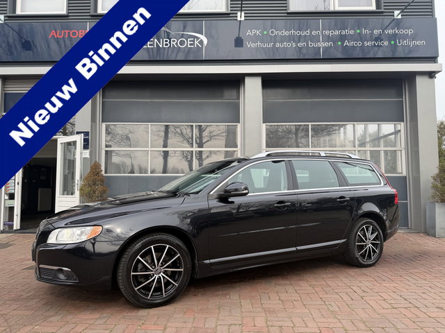 Volvo V70 - 1.6 T4 Limited Edition bj 2012 Schuifdak,Leer,Trekhaak,17Inch,Navi Dealer onderhouden