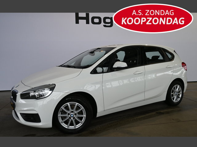 BMW 2 Serie - Active Tourer 218i Airco Trekhaak LED Lichtmetaal Rijklaarprijs Inruil Mogelijk!