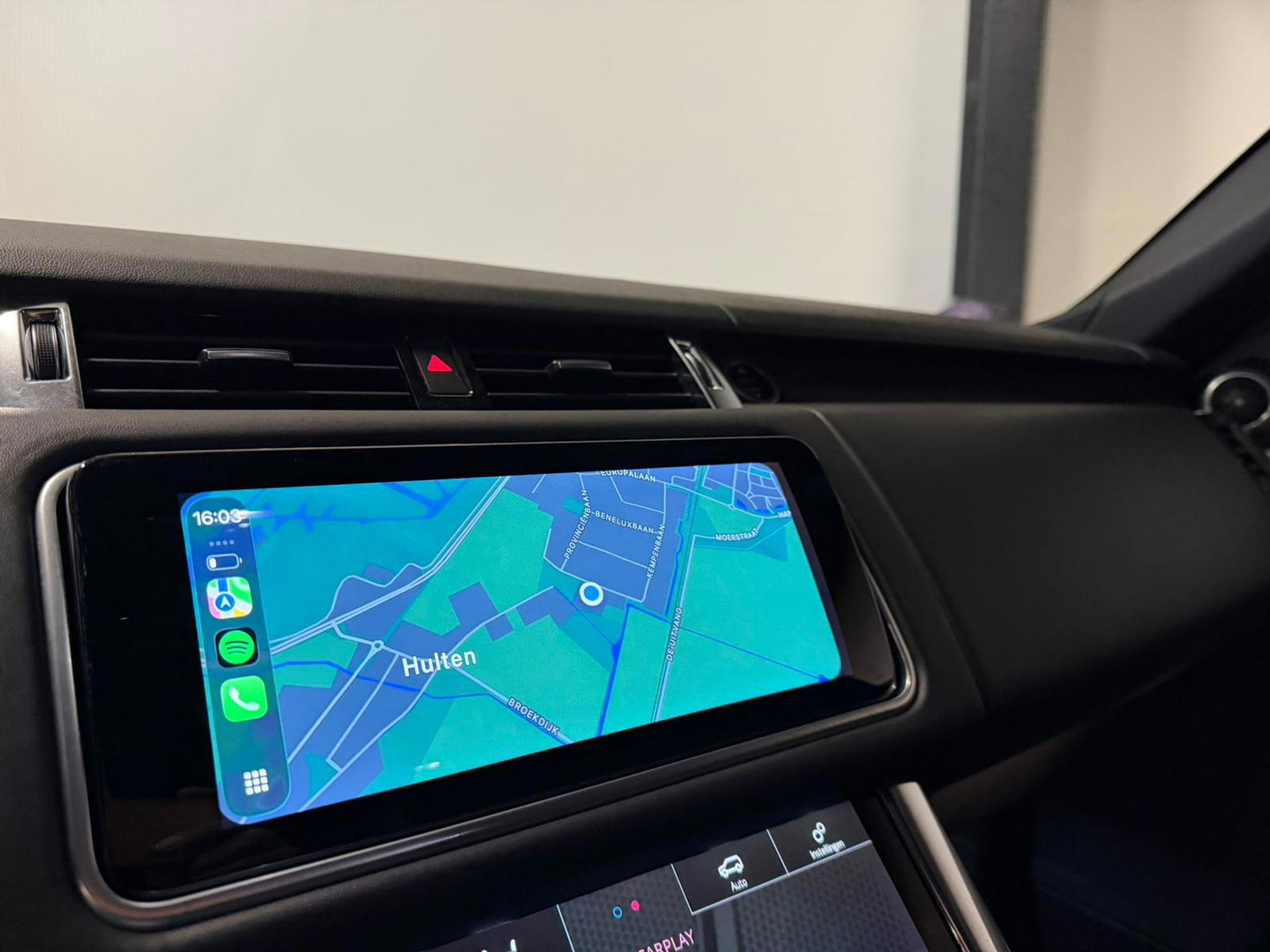 Land Rover Range Rover Sport P400e HSE Dynamic PANO KEYLESS CAM