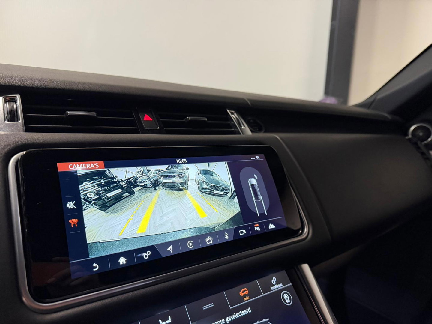 Land Rover Range Rover Sport P400e HSE Dynamic PANO KEYLESS CAM