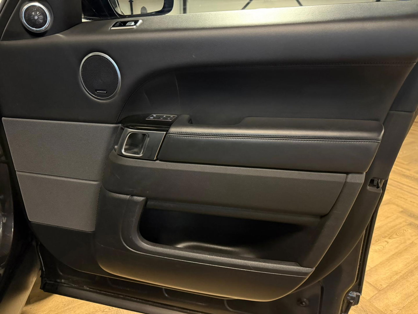 Land Rover Range Rover Sport P400e HSE Dynamic PANO KEYLESS CAM