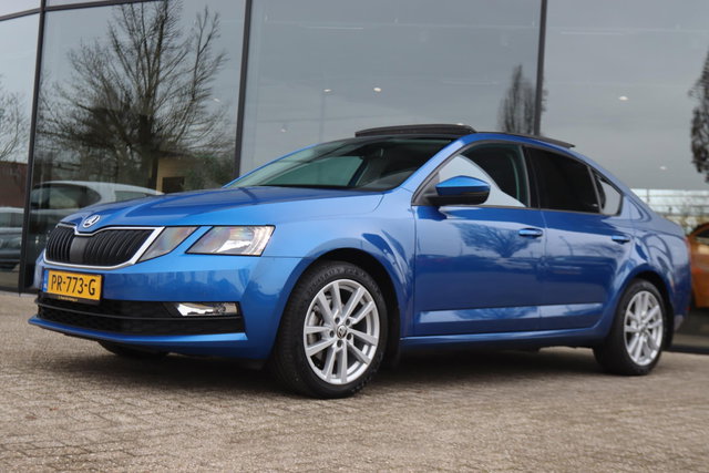 Škoda Octavia - 1.0 TSI GT AMBITION BUSINESS | PANO | CARPLAY | CAMERA | TREKHAAK | ADAPT. CRUISE