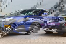 Peugeot 3008 - 1.2 PT CROSSWAY | TREKHAAK | CAMERA | CARPLAY | CRUISE | STOELVERWARMING | CLIMATE | SIDE-ASSIST |