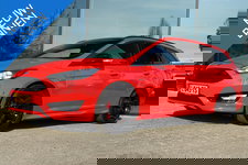 Ford Focus - WAGON 1.5 150PK RED EDITION ST-LINE | CARPLAY | PDC | PRIVACY | SPORTUITLAAT