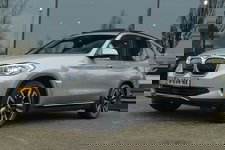 BMW iX3 - EXECUTIVE 80 KWH SOH 95% | PANO | TREKHAAK | LEDER | CAMERA | MEMORY | CARPLAY | ACC