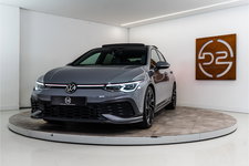 Volkswagen Golf - 2.0 TSI GTI Clubsport 301 PK | IQ | Pano | Sfeer | Harman | Leder | BOMVOL! 12 MND Garantie