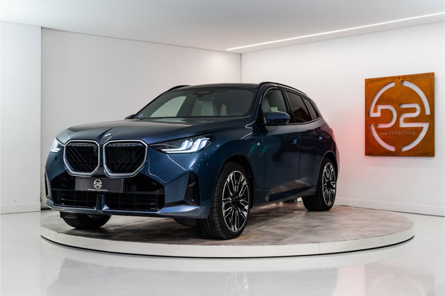 BMW X3 - 30e xDrive M-Sport 300PK | Pano | Harman/Kardon | Sfeer | Drive Pro | Fabrieksgarantie