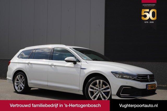 Volkswagen Passat - Variant 1.4 TSI 218pk GTE/Leder/Pano/Virtual/Matrix/360cam/Adaptive