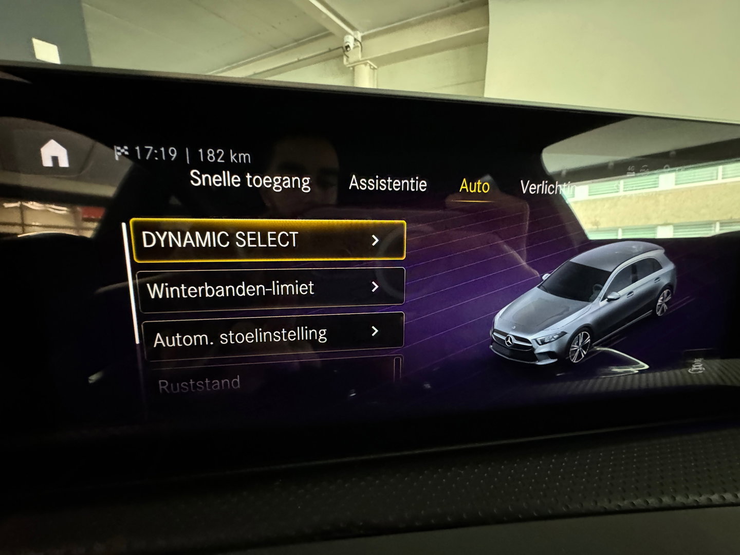 Mercedes-Benz A-Klasse 180 Business AMG Memory|Sfeer|Night