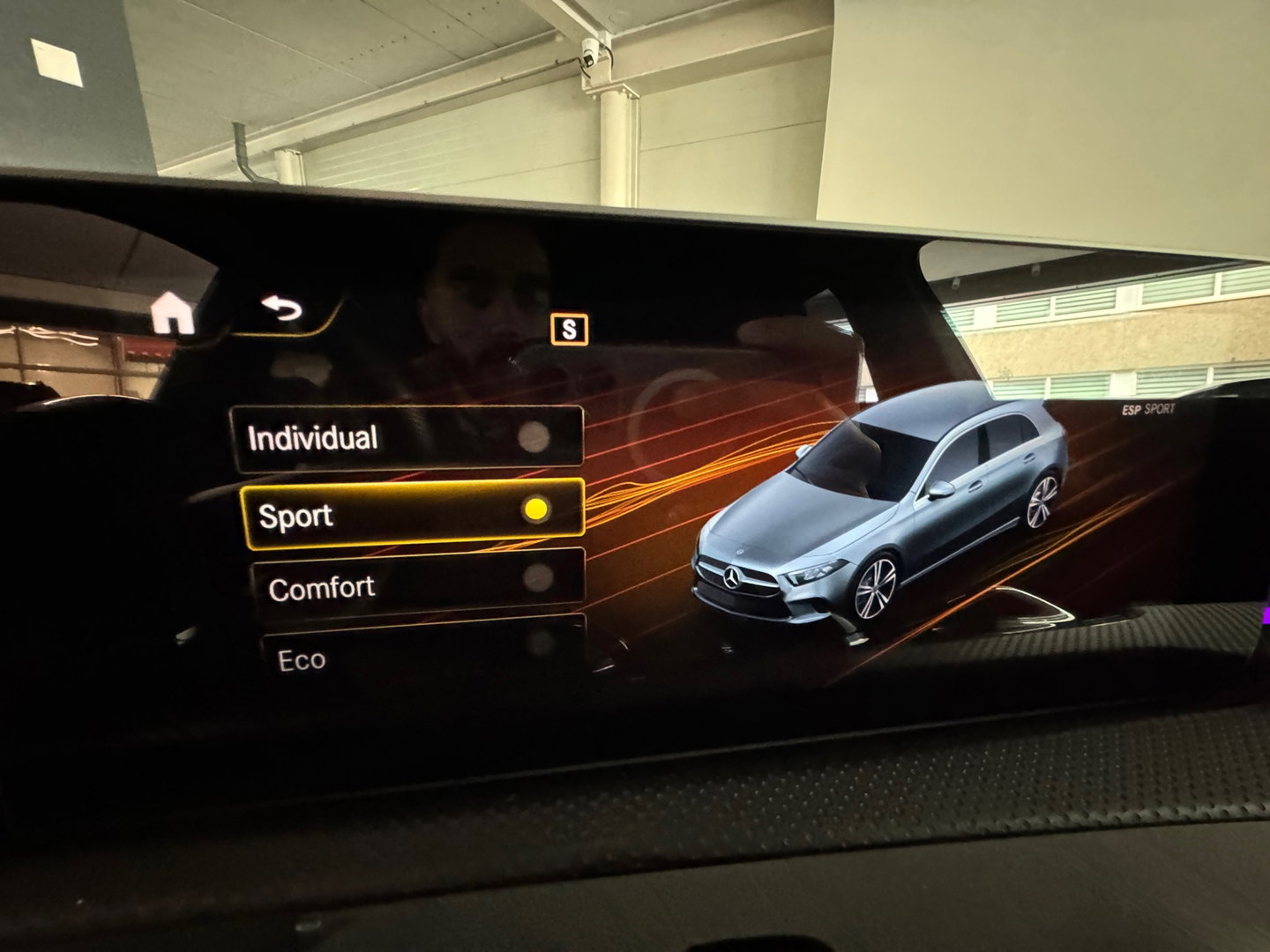 Mercedes-Benz A-Klasse 180 Business AMG Memory|Sfeer|Night