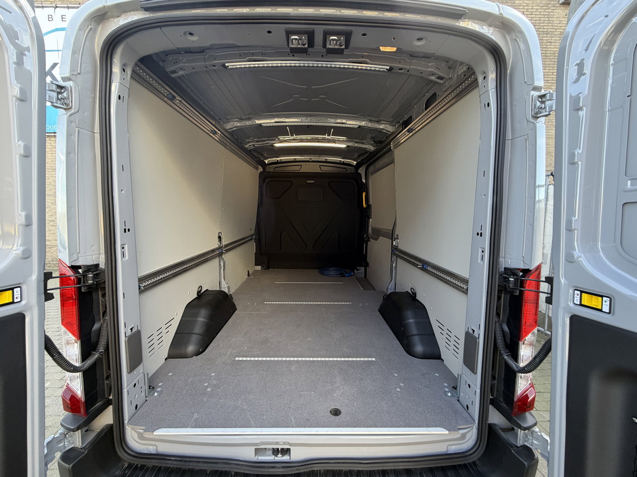 Ford E-Transit