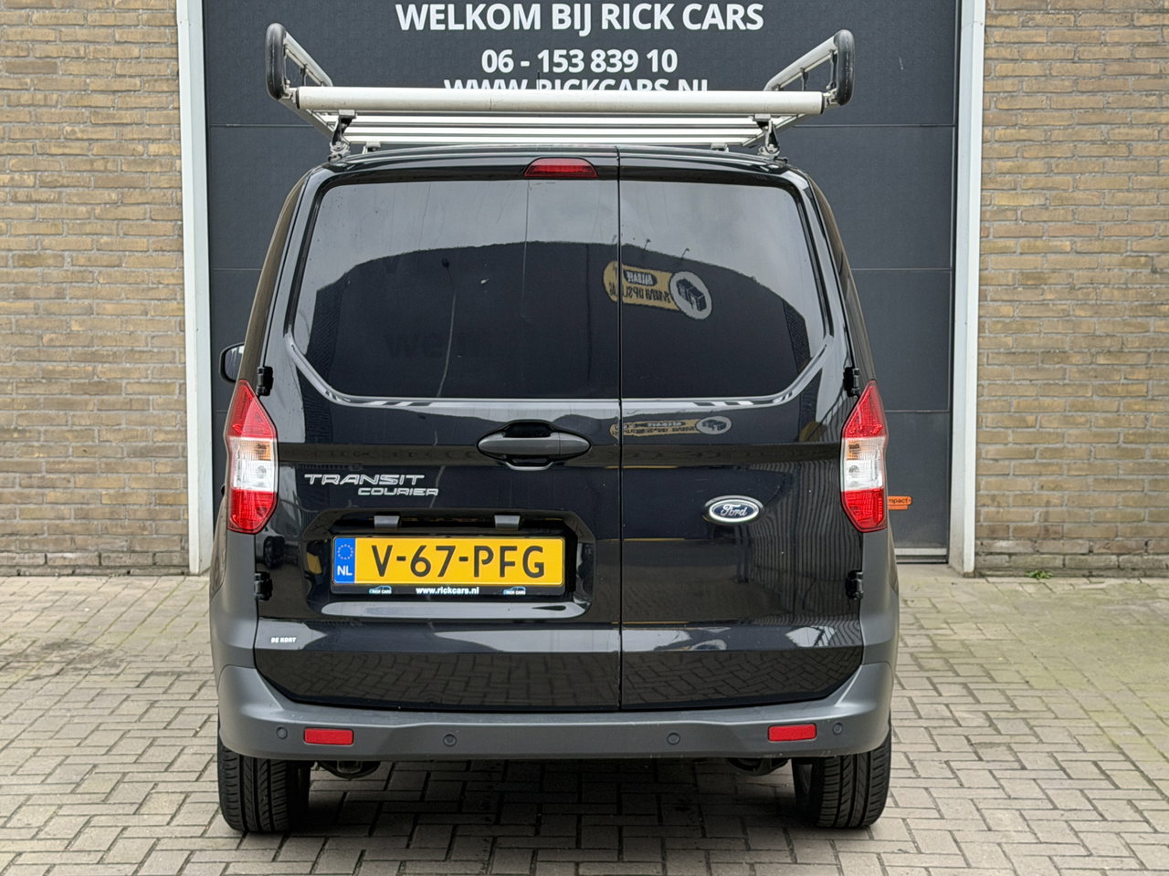 Ford Transit Courier