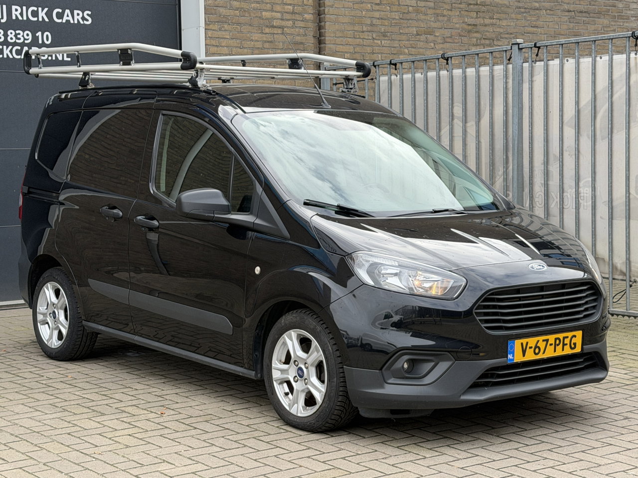 Ford Transit Courier