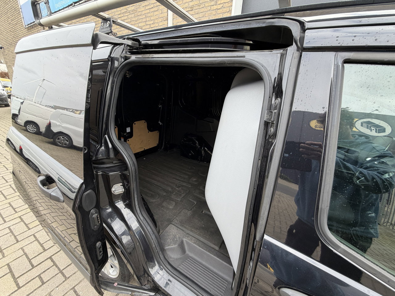 Ford Transit Courier
