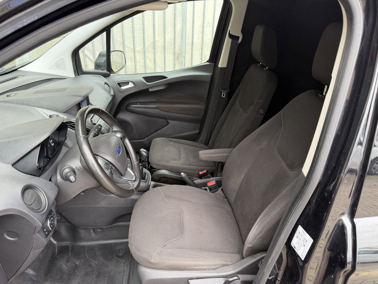Ford Transit Courier