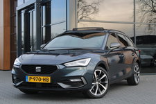 SEAT Leon - Sportstourer 1.4 TSI PHEV FR | Pano | Adaptief | Camera