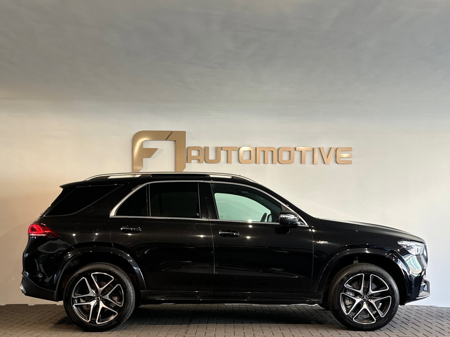 Mercedes-Benz GLE AMG 53 4MATIC+ Premium+ Pano|Memory