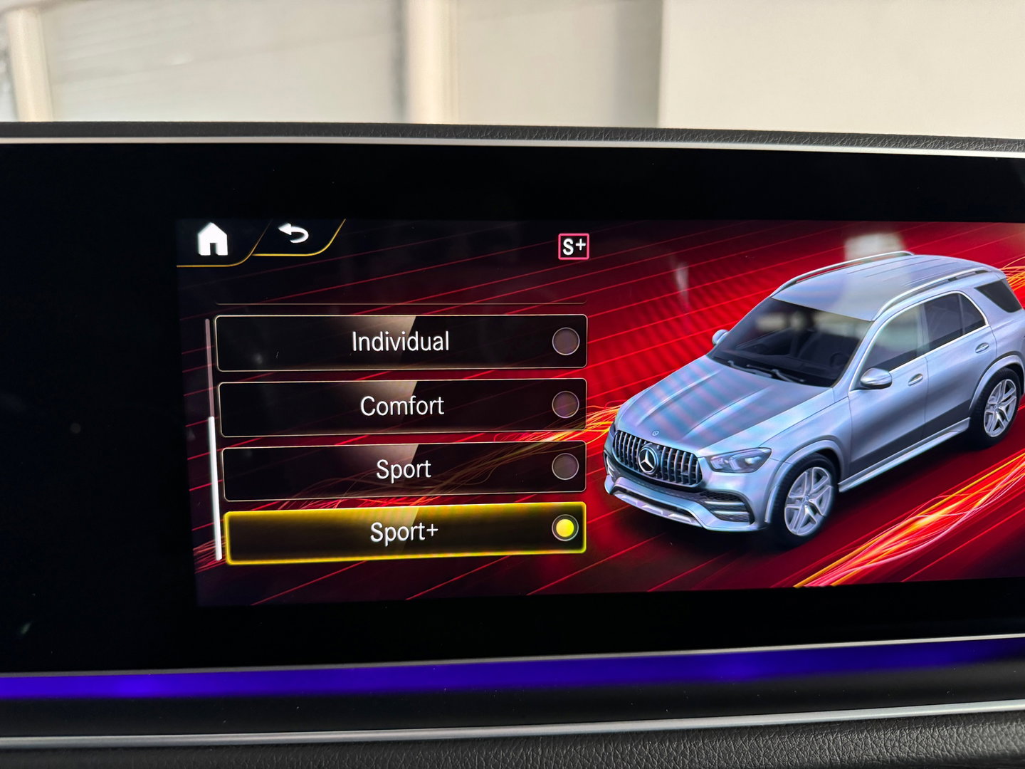 Mercedes-Benz GLE AMG 53 4MATIC+ Premium+ Pano|Memory