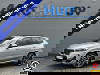 BMW X1 - sDrive20i M Sport Premium Pakket Panoramadak Trekhaak Achteruitrijcamera Stoelverwarming Keyless Entry Carplay