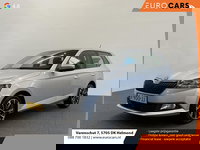 Škoda Fabia - 1.0 TSI Business Edition Navigatie Apple Carplay/Android Auto Parkeersensoren achter Cruise Control Airco Lichtmetalen velgen