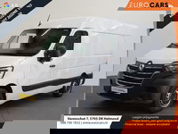 Renault Master - T33 2.3 dCi 135 L2H2 BPM VRIJ ! Airco Cruise control Parkeersensoren Navigatie Trekhaak