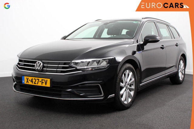 Volkswagen Passat - Variant 1.4 TSI PHEV GTE | Adaptive Cruise Control | Lane Assist | Keyless Go | Navigatie | Camera | Massage Stoel |