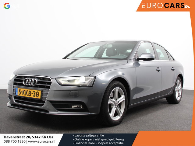 Audi A4 - Limousine 1.8 TFSI Automaat Business Edition Navigatie Lederen Bekleding Climate Control Licht Metalen velgen Parkeersensoren Handel/Export