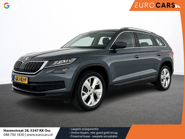 Škoda Kodiaq - 1.5 TSI 150pk Automaat Style 7p. Navigatie Apple Carplay/Android Auto Adaptieve Cruise Control Parkeer sensoren Camera Elektrische achterklep Stoel- en stuurverwarming Virtual Cockpit Keyless Entry/Start Ledverlichting Getinte ramen Climate Control