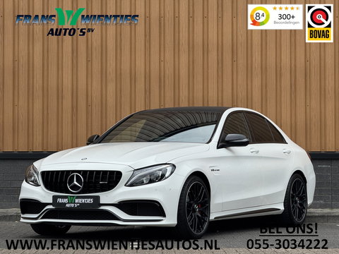 Mercedes-Benz C-Klasse AMG 63 | 19" Lichtmetaal | Camera | LED | Leder | Cruise Control | Airconditioning | Parkeersensoren | Bluetooth | Elektrische Stoelen |