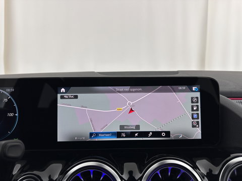 Mercedes-Benz EQA 250 Business Solution Luxury 67 kWh [ 3-Fase ] (INCL-BTW) *FULL-LEATHER | WIDE-SCREEN-DIGI-COCKPIT | FULL-LED | AMBIENT-LIGHT | CAMERA | NAVI-FULLMAP | DAB+ | COMFORT-SEATS | ECC | SHIFT-PADDLES | CRUISE | HEATED-SEATS | TOWBAR | 18''A