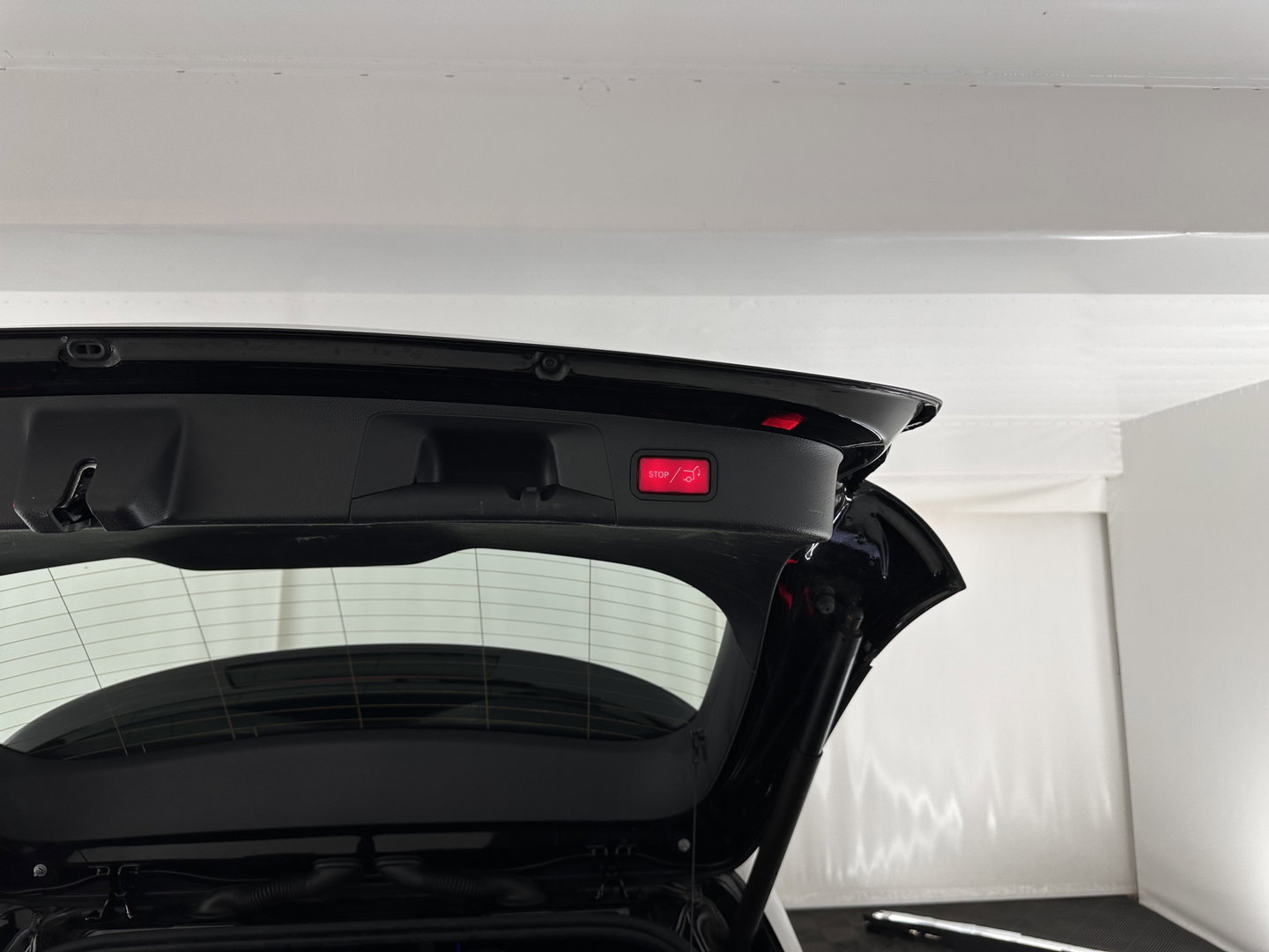 Mercedes-Benz EQA 250 Business Solution Luxury 67 kWh [ 3-Fase ] (INCL-BTW) *FULL-LEATHER | WIDE-SCREEN-DIGI-COCKPIT | FULL-LED | AMBIENT-LIGHT | CAMERA | NAVI-FULLMAP | DAB+ | COMFORT-SEATS | ECC | SHIFT-PADDLES | CRUISE | HEATED-SEATS | TOWBAR | 18''A