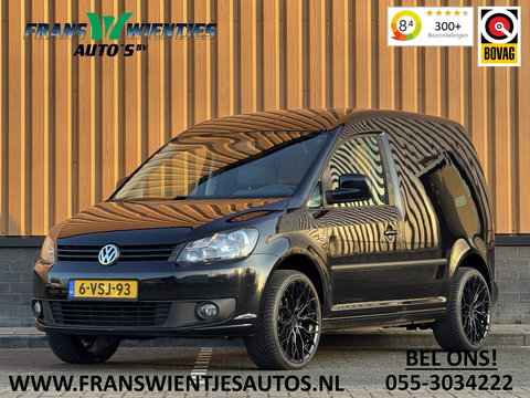 Volkswagen Caddy 1.6 TDI | Trekhaak | Parkeersensoren | Airconditioning | Cruise Control | 15" Lichtmetaal | Elektrische Spiegels | Radio/cd | Elektrische Ramen |