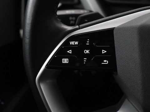 Audi Q4 e-tron 35 Launch edition 55 kWh | Warmtepomp | Stoelverwarming | Carplay | Full LED | 19'' | Navigatie | Parkeerhulp | DAB | Climate control | Cruise control | Bluetooth