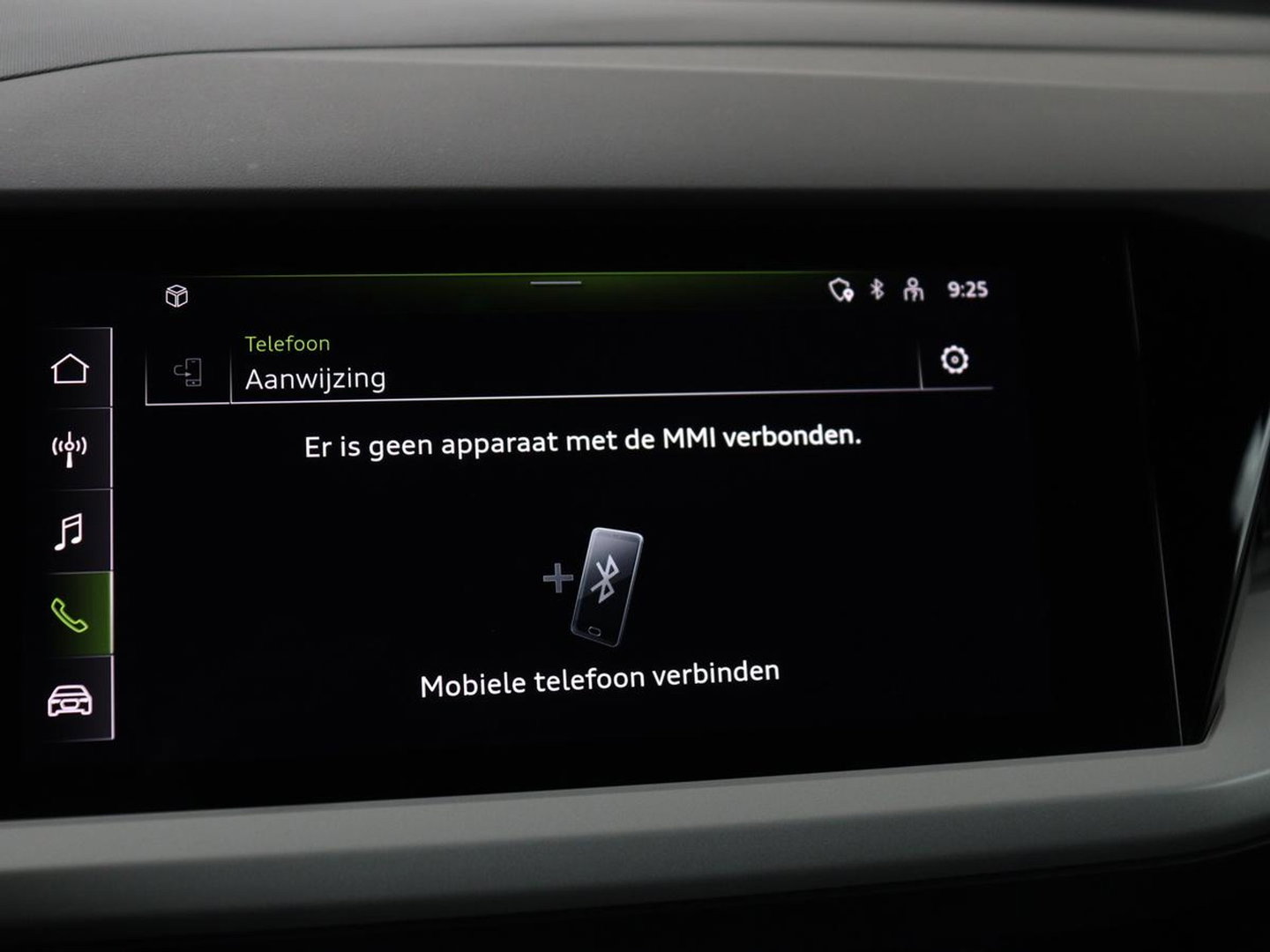 Audi Q4 e-tron 35 Launch edition 55 kWh | Warmtepomp | Stoelverwarming | Carplay | Full LED | 19'' | Navigatie | Parkeerhulp | DAB | Climate control | Cruise control | Bluetooth