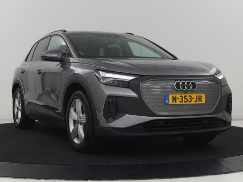 Audi Q4 e-tron 35 Launch edition 55 kWh | Warmtepomp | Stoelverwarming | Carplay | Full LED | 19'' | Navigatie | Parkeerhulp | DAB | Climate control | Cruise control | Bluetooth